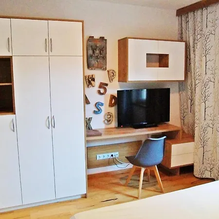 Alpengasthof Krische 穆劳