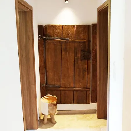 Alpengasthof Krische 호텔 무라우