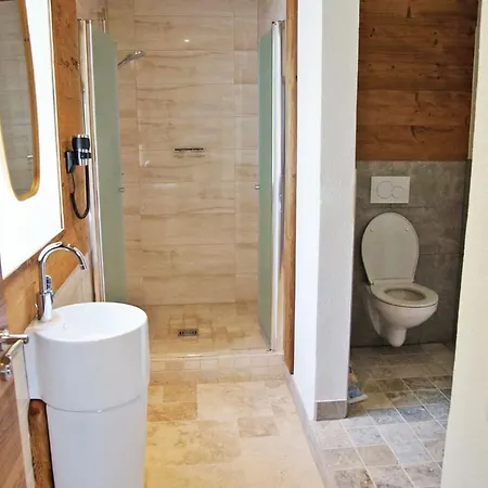 Hotel Hotel & Chalets Mountain Resort Frauenalpe 3*