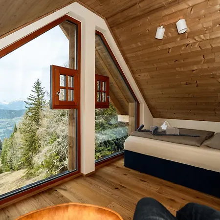 Hotel & Chalets Mountain Resort Frauenalpe فندق موراو